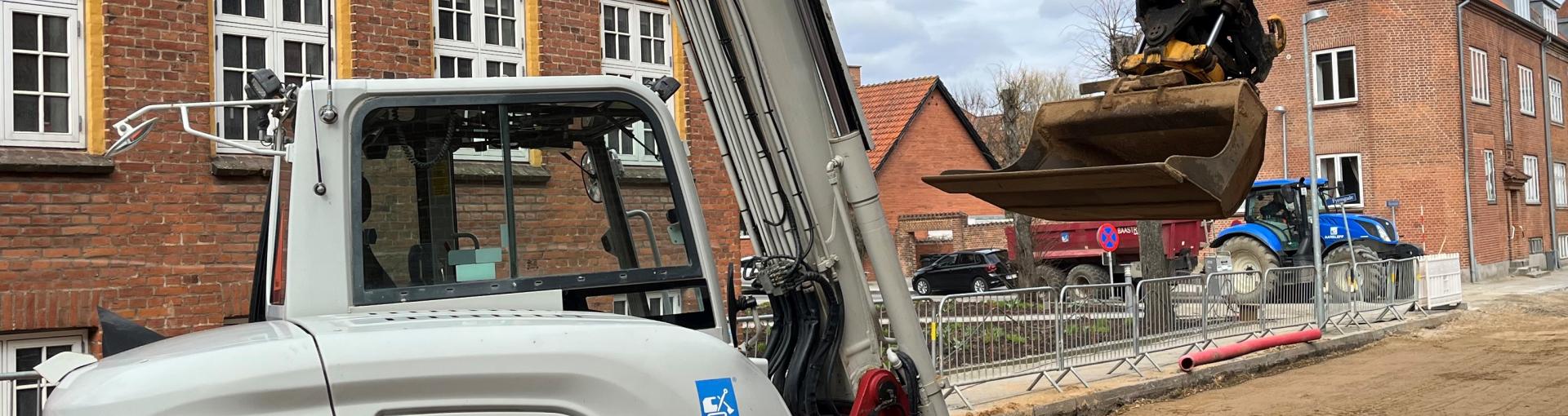 Maskine i Jyllandsgadekvarteret  Maskine der graver i Jyllandsgadekvarteret